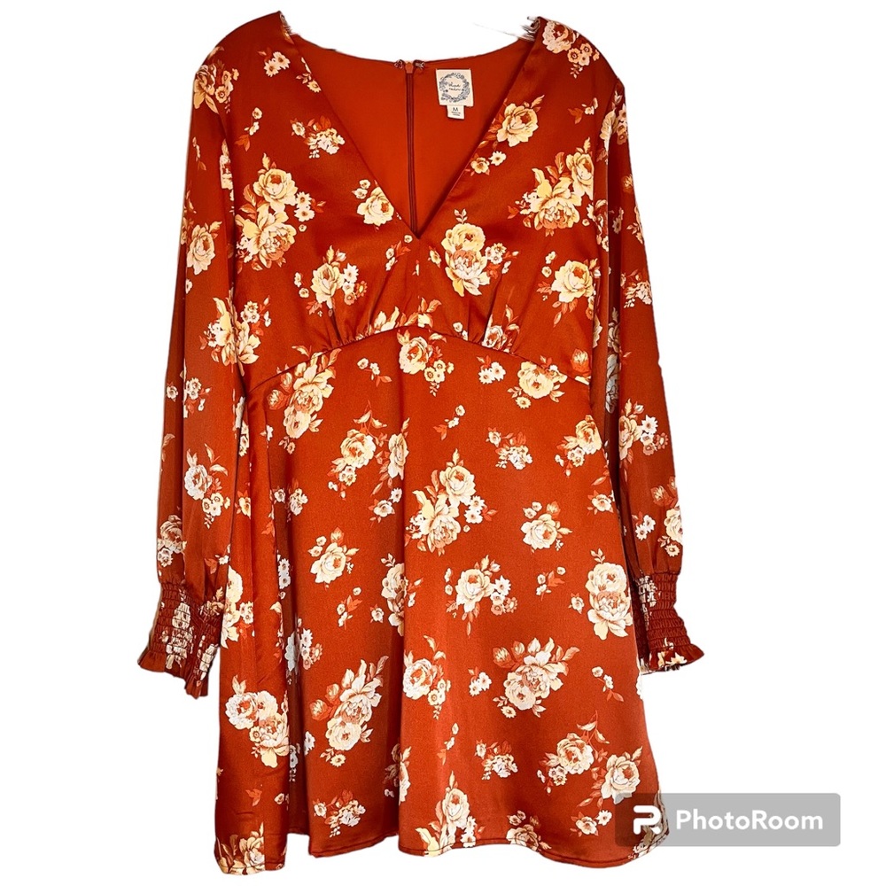 Francescas. NWT. Fall Colors Beautiful Casual Comfortable Dress. Size M